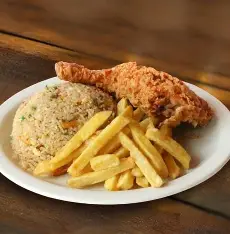 1 Piernita Broaster+ chaufa + papas fritas+ ensalada // PERLA