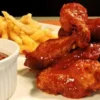 alitas en salsa BBQ + gaseosa // happy