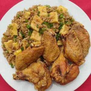 MENU SOPA DE KION + CHAUFA + ALITAS ARREBOZADAS / FU ZEN